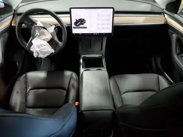 7SAYGDEEXRF155635 2024 TESLA MODEL Y - Image 8