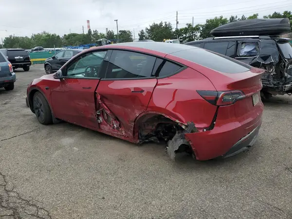 7SAYGDEEXRF165775 2024 TESLA MODEL Y - Image 2