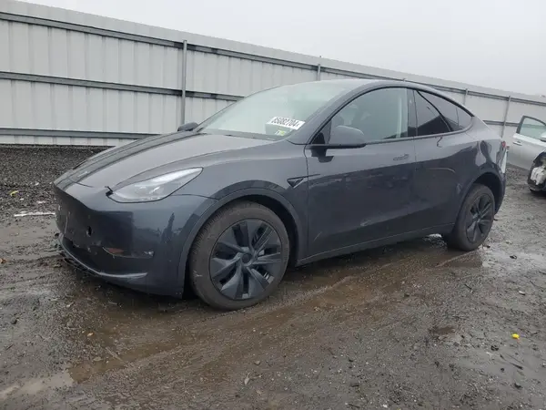 7SAYGDEEXRF179644 2024 TESLA MODEL Y - Image 1
