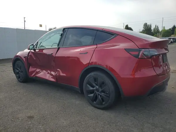 7SAYGDEEXRF191700 2024 TESLA MODEL Y - Image 2