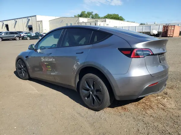 7SAYGDEEXRF193141 2024 TESLA MODEL Y - Image 2