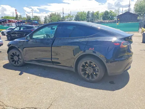 7SAYGDEEXRF206373 2024 TESLA MODEL Y - Image 2