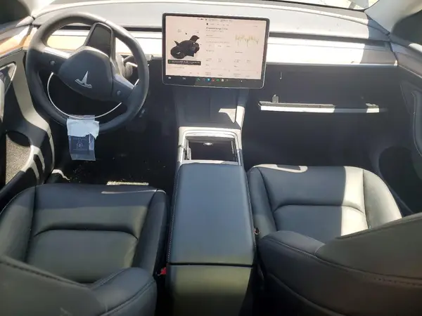7SAYGDEEXRF206373 2024 TESLA MODEL Y - Image 8