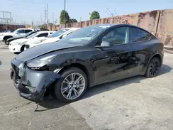 7SAYGDEEXRF988500 2024 TESLA MODEL Y