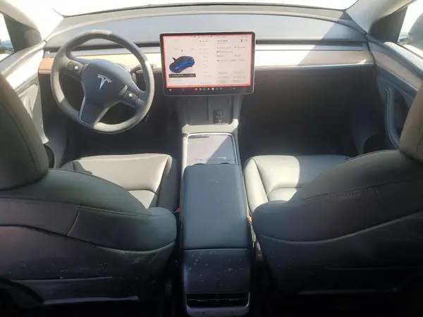 7SAYGDEEXSA339749 2025 TESLA MODEL Y - Image 8