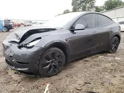 7SAYGDEEXSA357734 2025 TESLA MODEL Y