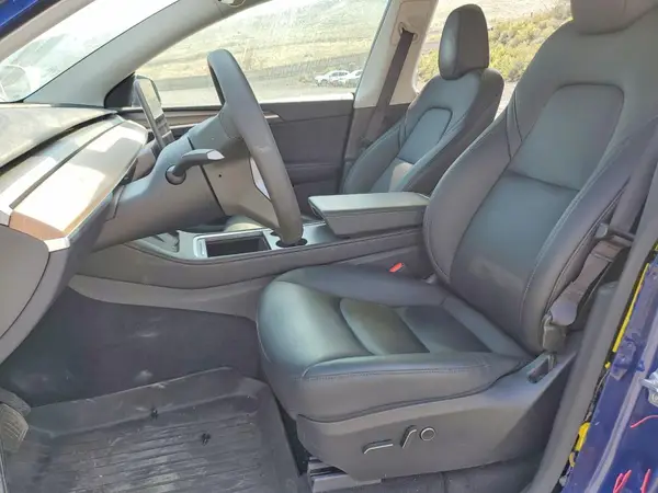 2025 TESLA MODEL Y auction photo 7