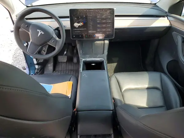 7SAYGDEEXSF243171 2025 TESLA MODEL Y - Image 8