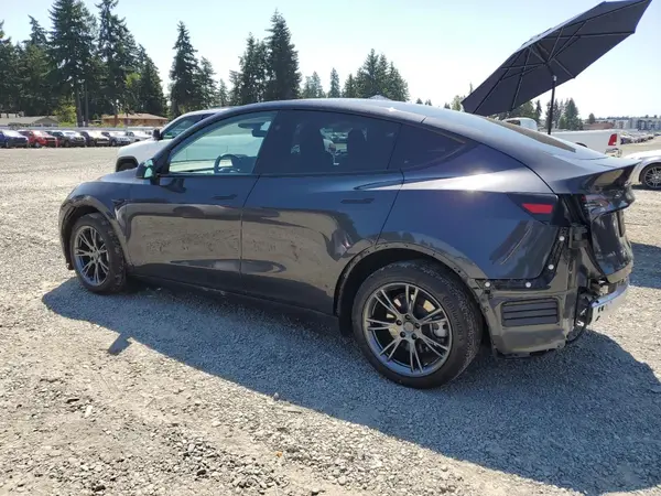 7SAYGDEEXSF254543 2025 TESLA MODEL Y - Image 2