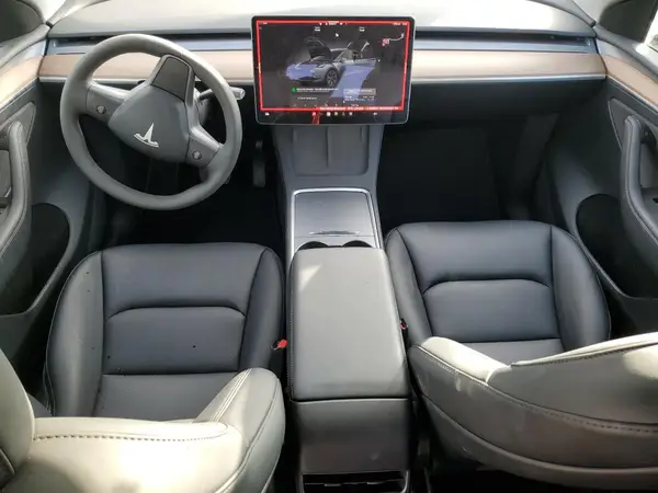 7SAYGDEEXSF291530 2025 TESLA MODEL Y - Image 8