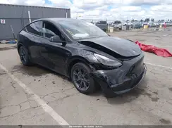 7SAYGDEEXSF306088 2025 TESLA MODEL Y