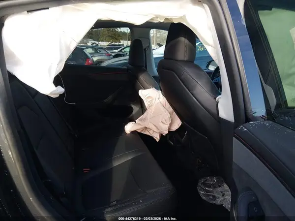 7SAYGDEEXTA384806 2026 TESLA MODEL Y - Image 8