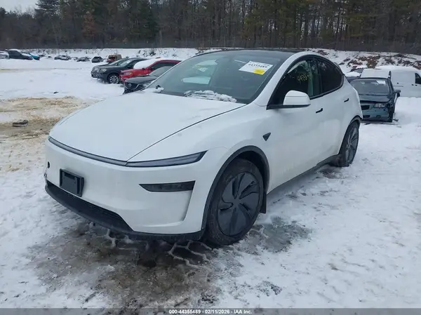 7SAYGDEEXTA387558 2026 TESLA MODEL Y - Image 2