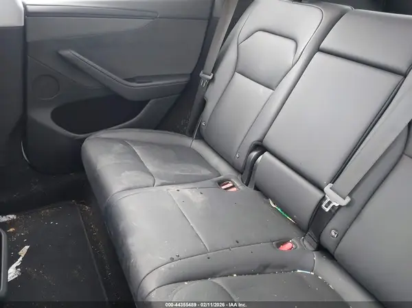 7SAYGDEEXTA387558 2026 TESLA MODEL Y - Image 8