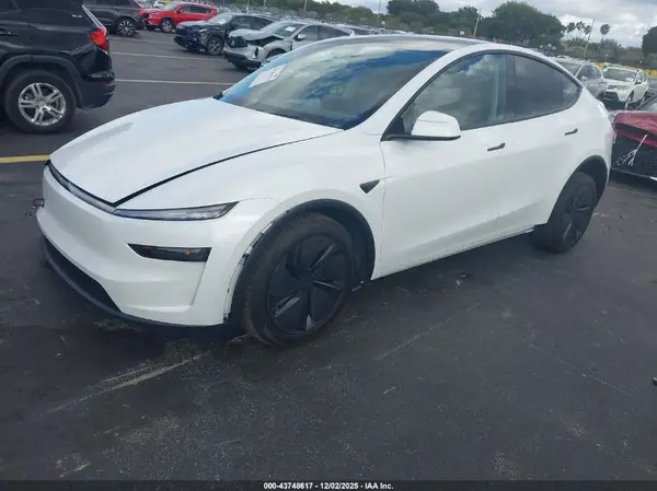 7SAYGDEEXTA390315 2026 TESLA MODEL Y - Image 2