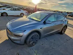 7SAYGDEEXTA392016 2026 TESLA MODEL Y