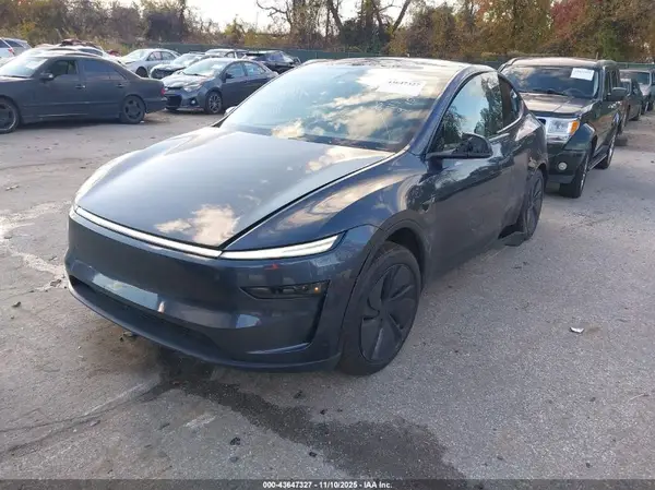 7SAYGDEEXTA438766 2026 TESLA MODEL Y - Image 2