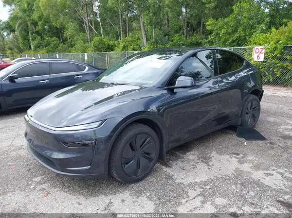 7SAYGDEEXTA442834 2026 TESLA MODEL Y - Image 2
