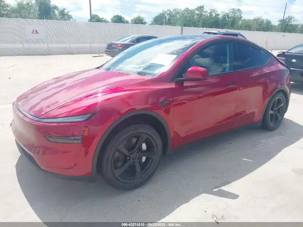 7SAYGDEEXTA446866 2026 TESLA MODEL Y - Image 2