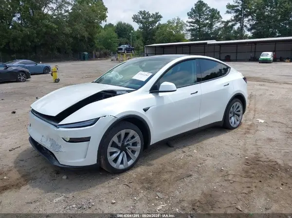 7SAYGDEEXTA451369 2026 TESLA MODEL Y - Image 2