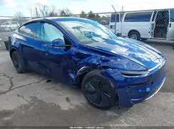 7SAYGDEEXTA501042 2026 TESLA MODEL Y