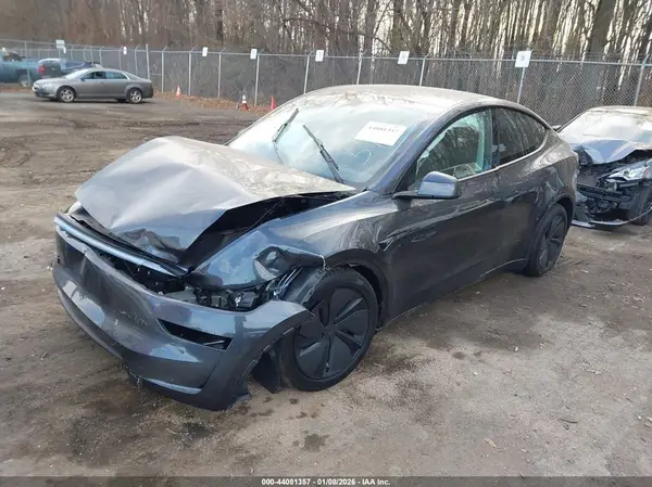 7SAYGDEEXTA582530 2026 TESLA MODEL Y - Image 2