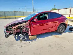 7SAYGDEEXTA632228 2026 TESLA MODEL Y