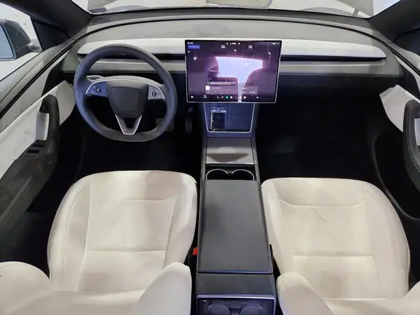 7SAYGDEEXTA634450 2026 TESLA MODEL Y - Image 8
