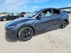 7SAYGDEEXTA693837 2026 TESLA MODEL Y