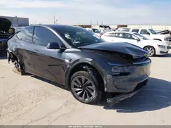 7SAYGDEEXTA744267 2026 TESLA MODEL Y