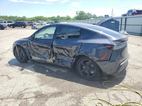 7SAYGDEEXTF337066 2026 TESLA MODEL Y - Image 2