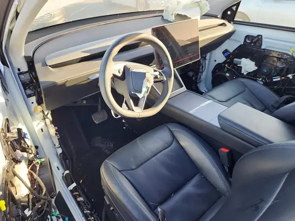 7SAYGDEEXTF346222 2026 TESLA MODEL Y - Image 8