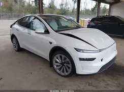 7SAYGDEEXTF346625 2026 TESLA MODEL Y
