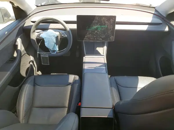 7SAYGDEEXTF358855 2026 TESLA MODEL Y - Image 8