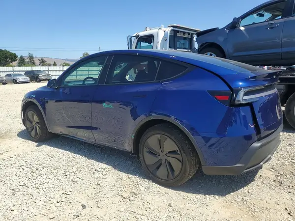 7SAYGDEEXTF361870 2026 TESLA MODEL Y - Image 2
