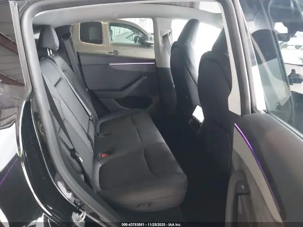 7SAYGDEEXTF373128 2026 TESLA MODEL Y - Image 8