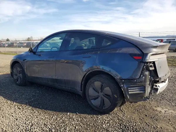 7SAYGDEEXTF387370 2026 TESLA MODEL Y - Image 2