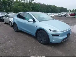 7SAYGDEEXTF391242 2026 TESLA MODEL Y