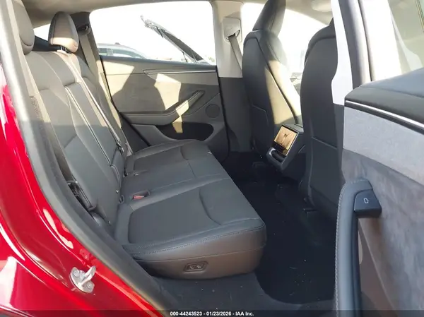 7SAYGDEEXTF403258 2026 TESLA MODEL Y - Image 8