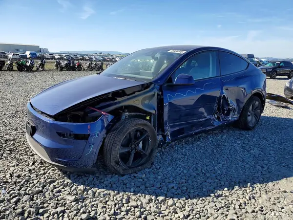 7SAYGDEEXTF416639 2026 TESLA MODEL Y - Image 1