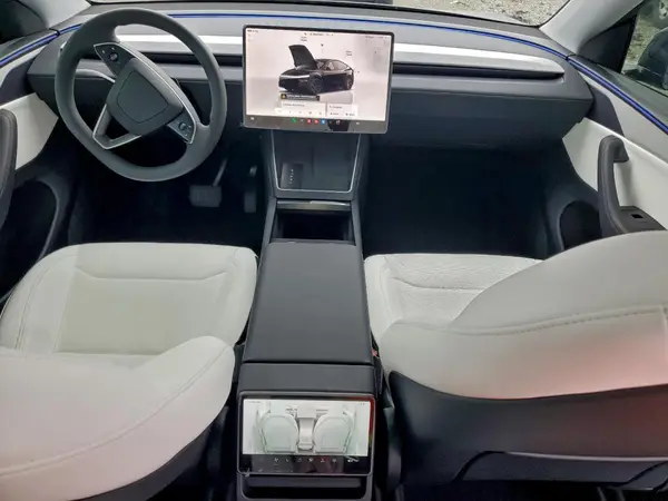 7SAYGDEEXTF421971 2026 TESLA MODEL Y - Image 8