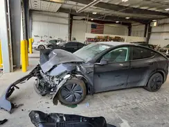 7SAYGDEEXTF438480 2026 TESLA MODEL Y