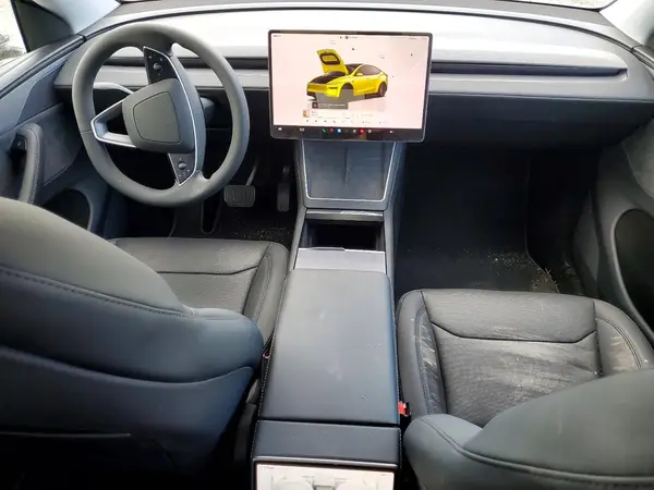 7SAYGDEEXTF447695 2026 TESLA MODEL Y - Image 8