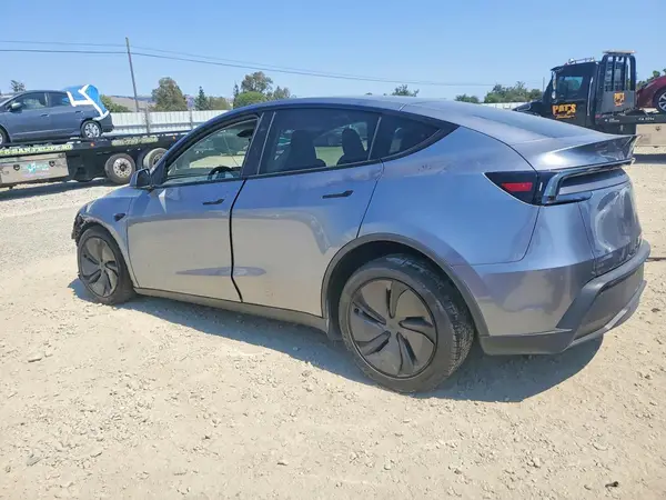 7SAYGDEEXTF456039 2026 TESLA MODEL Y - Image 2