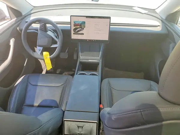 7SAYGDEEXTF456039 2026 TESLA MODEL Y - Image 8