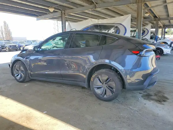 7SAYGDEEXTF561602 2026 TESLA MODEL Y - Image 2