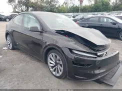 7SAYGDEEXTF565889 2026 TESLA MODEL Y