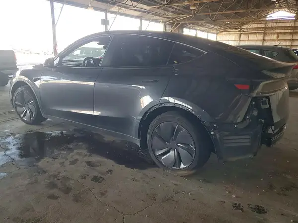 7SAYGDEEXTF622978 2026 TESLA MODEL Y - Image 2