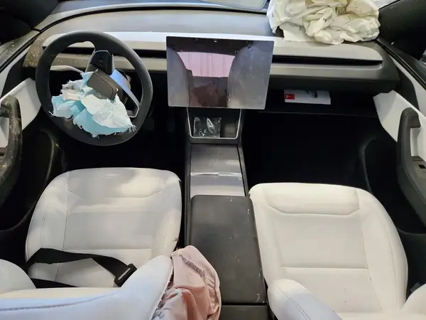 7SAYGDEEXTF652966 2026 TESLA MODEL Y - Image 8