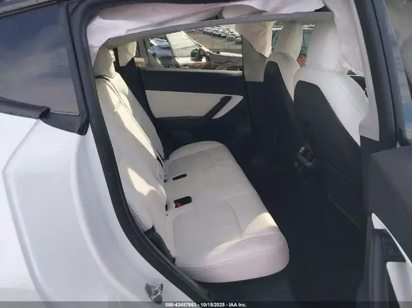 7SAYGDEF0NF308736 2022 TESLA MODEL Y - Image 8